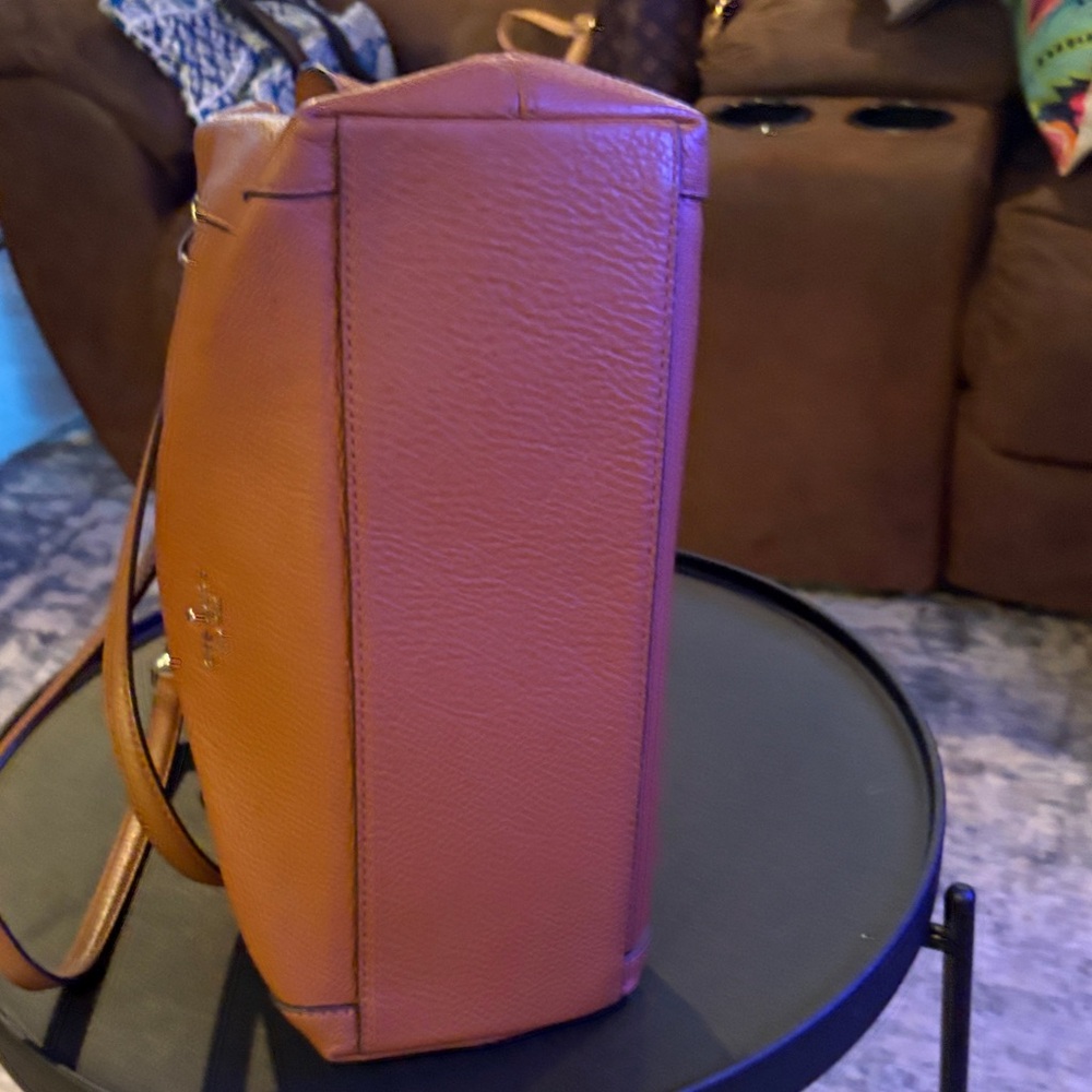 Kate Spade Tan Leather Shoulder Bag - Picture 2 of 6